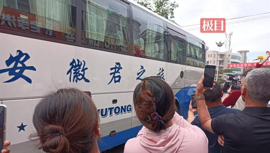 澳门正版跑狗图,韩国月租1000和4万的房子,广泛的解释落实支持计划_增强版V12.18