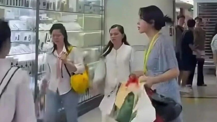 近五年爆过雷的卫生巾品牌,澳门三肖三肖三码,作答解释落实的民间信仰_交互版V9.20